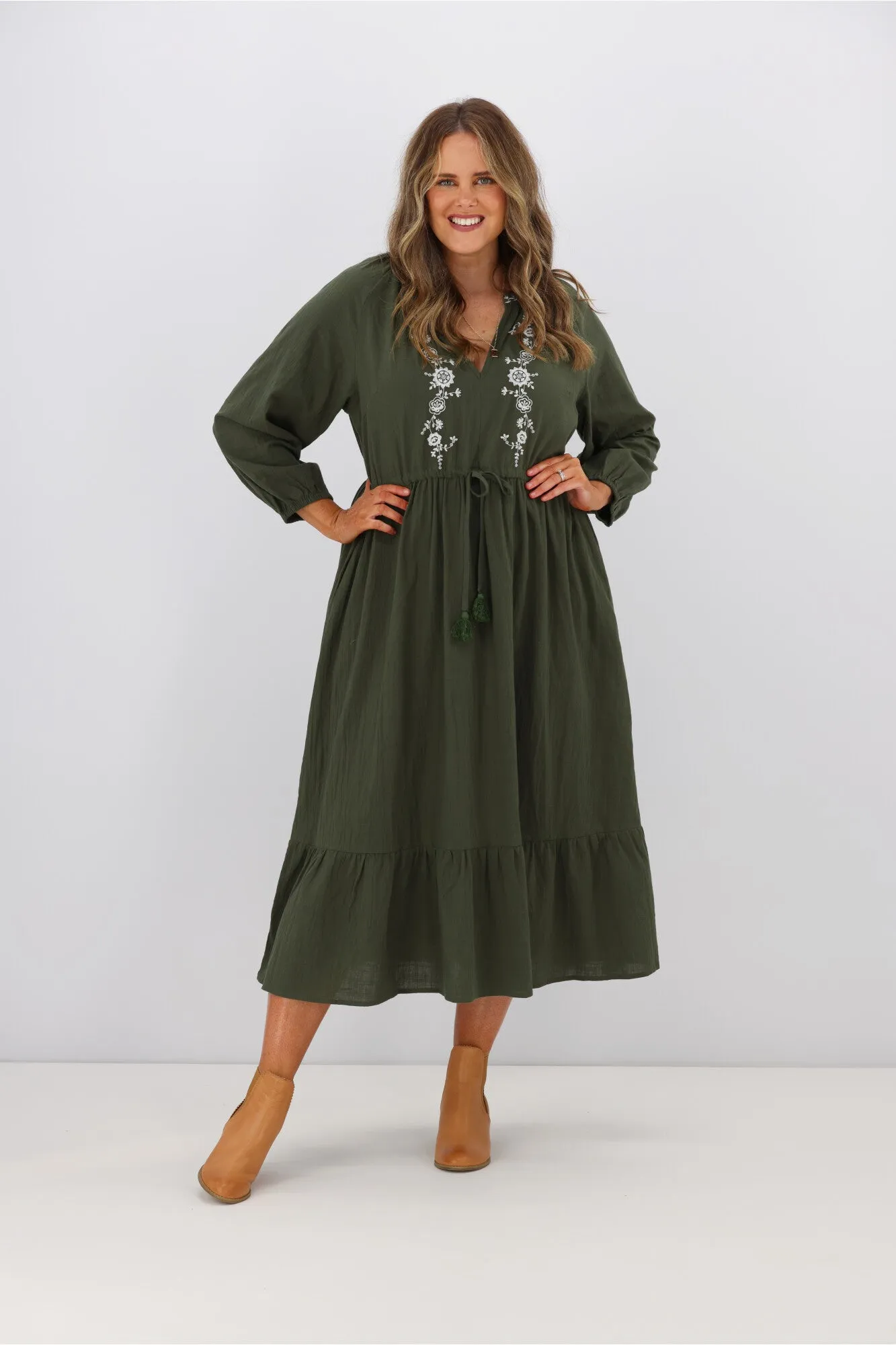 Boho Australia Tassa LS dress Green